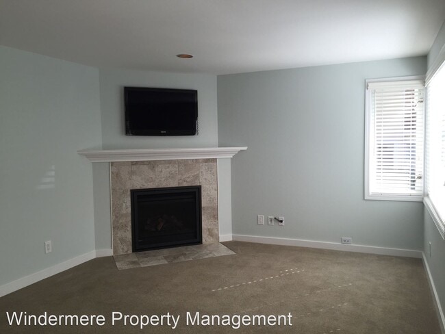 Building Photo - 2 br, 2 bath House - 645 Madison Avenue