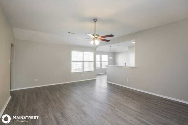 Building Photo - 143 Triumph Rd, Dallas, TX 75241