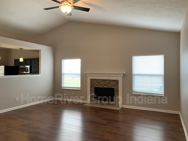 Building Photo - 235 Dupont Ln