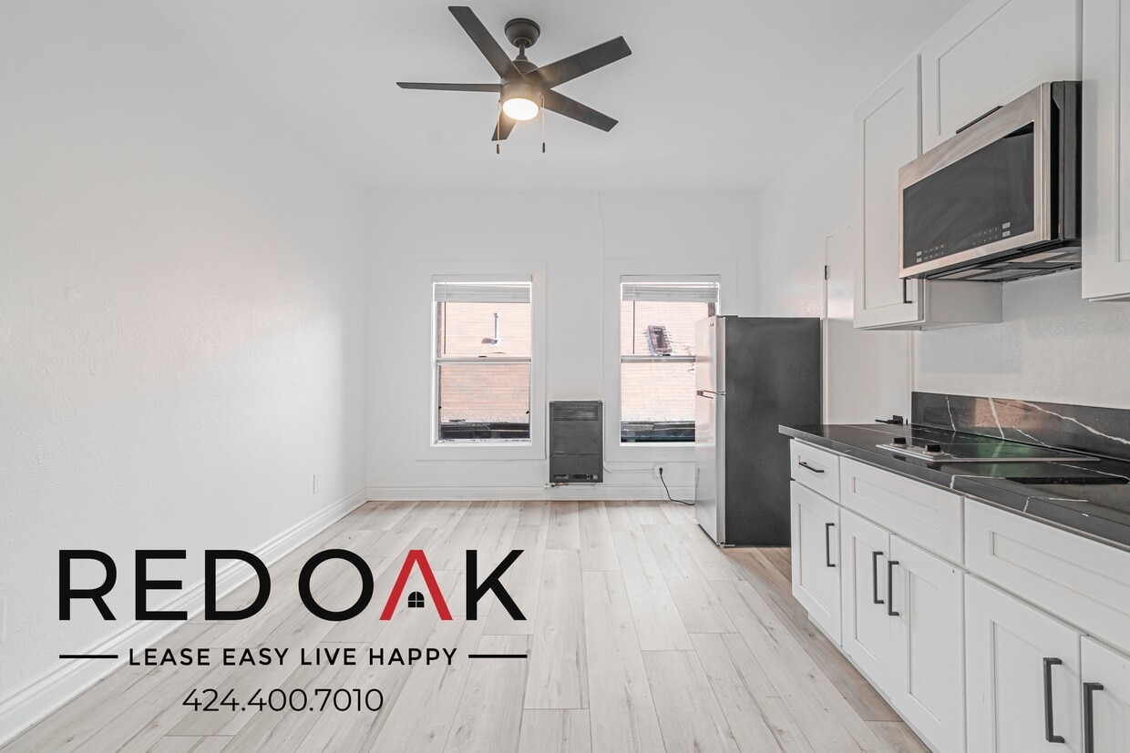 Foto principal - 744 Beacon Ave