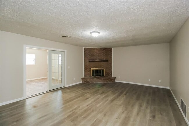 Building Photo - 309 S Morgan Dr