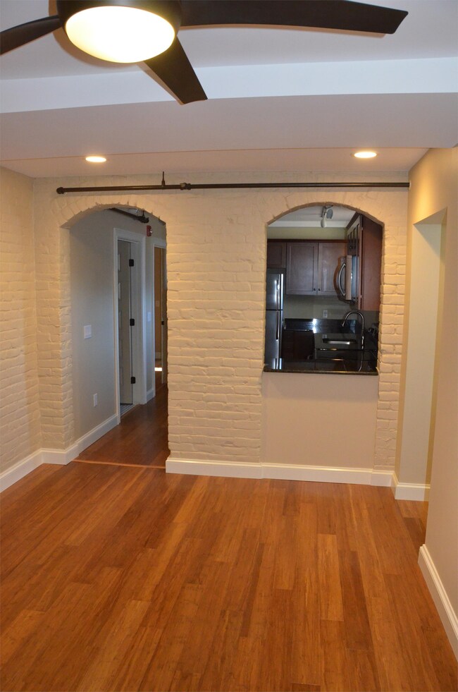 Foto del edificio - 51 Allen St