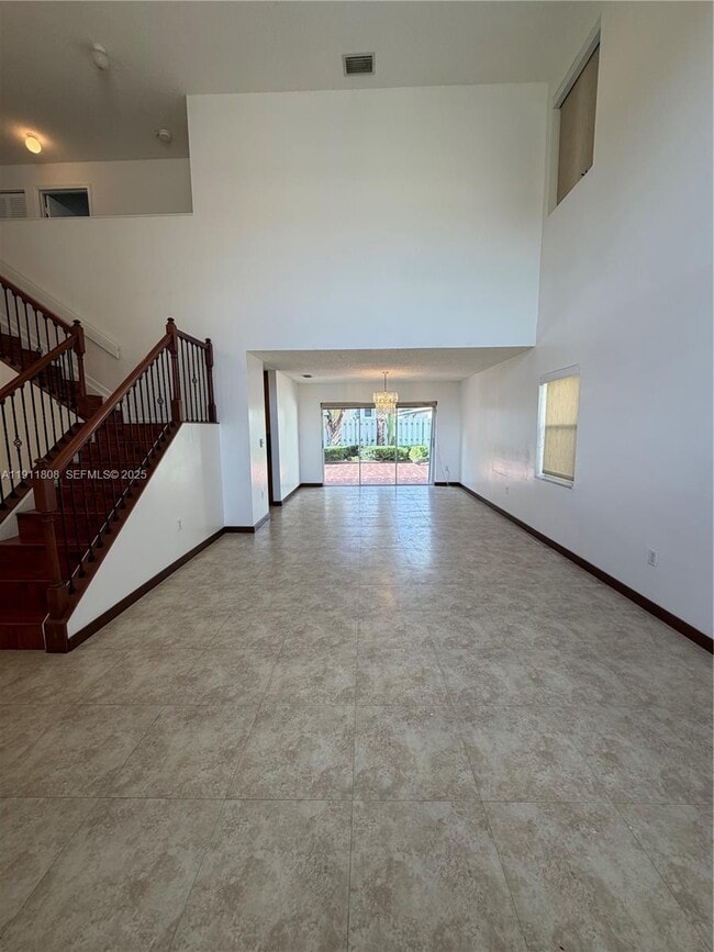 Foto del edificio - 9884 SW 154th Ct