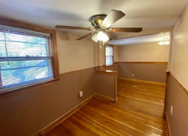 Photo - 74 Oak St House