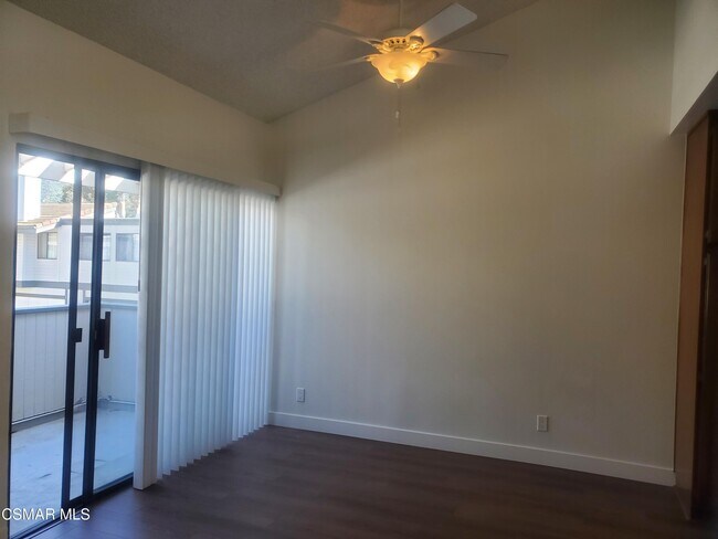 Building Photo - 6525 Twin Cir Ln