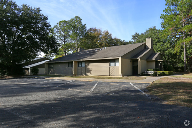 Building Photo - Wood Ridge