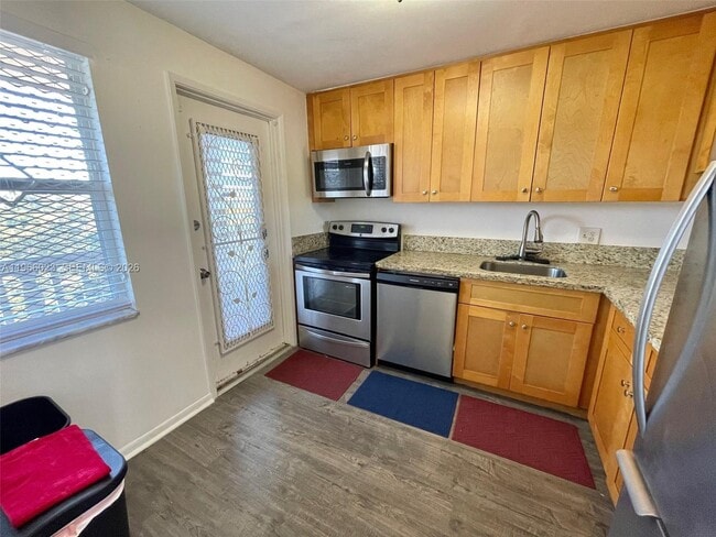 Building Photo - 4700 Washington St