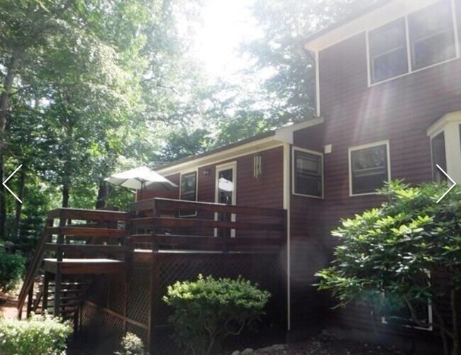 Building Photo - 233 Ashwood Terrace