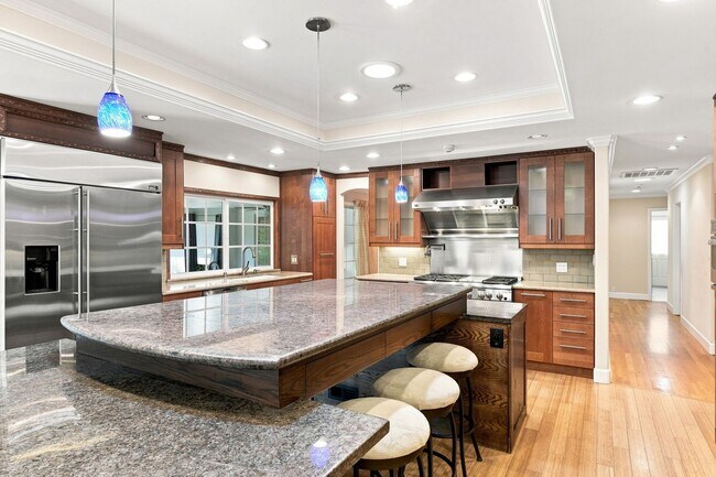 Foto del edificio - 12445 Green Meadow Ln