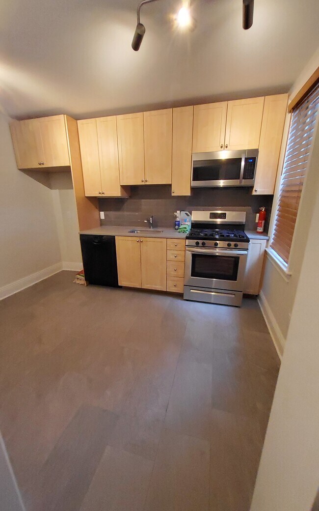 Foto del edificio - 43 63rd St