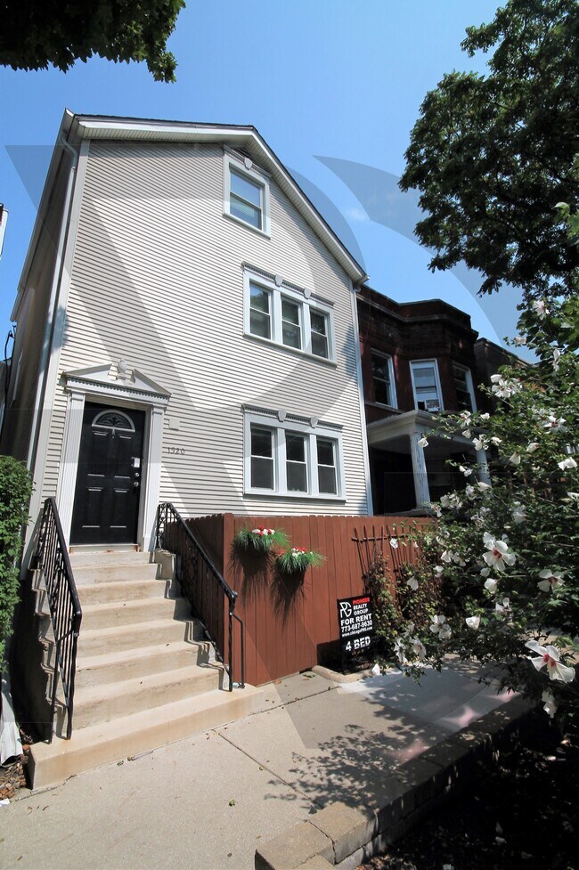 Foto del edificio - 1520 W Melrose St