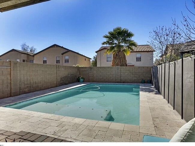 Building Photo - 12457 W Montebello Ave