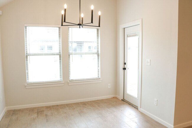 Foto del edificio - Brand New Home in Shawnee!