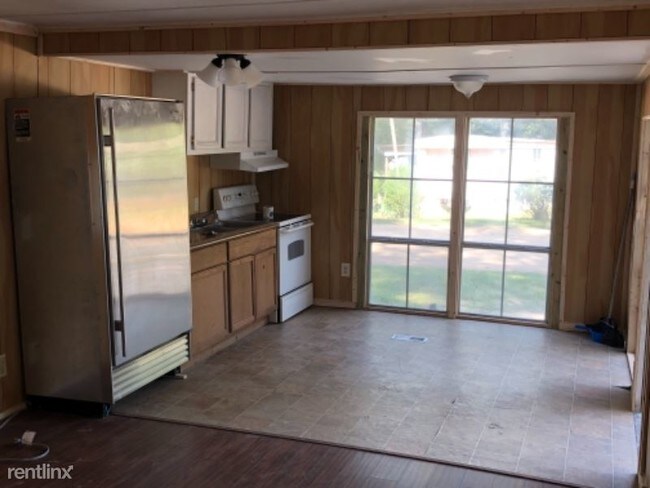Building Photo - 2 br, 1 bath Mobile Home - 11240 US Hwy 61