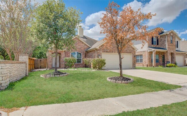 Building Photo - 17603 Memorial Falls Dr