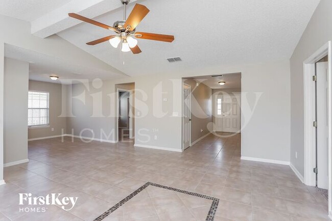 Foto del edificio - 8281 Velvet Springs Ln