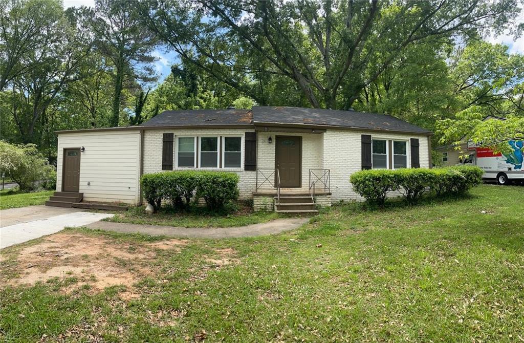 Primary Photo - 3258 Raymond Dr