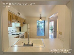 Building Photo - 2875 N Tucson Blvd