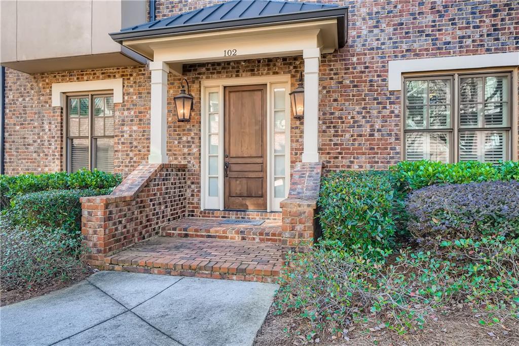 Foto principal - 6060 City Walk Ln
