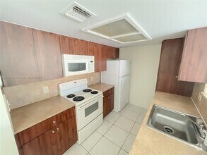 Building Photo - 8423 Coral Lake Way