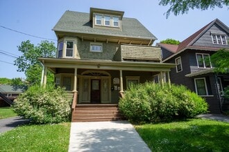 Building Photo - 117 Concord Pl