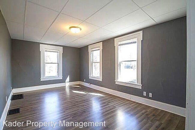 Building Photo - 3 br, 2 bath House - 860 Vine St.