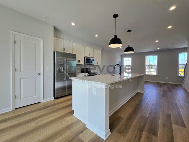 Foto del edificio - 13201 Garland Ln