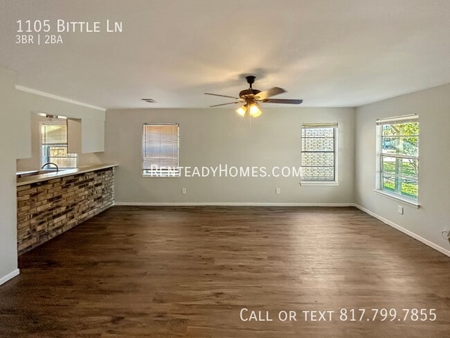 Building Photo - 1105 Bittle Ln