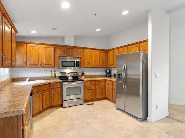 Foto del edificio - 14821 Highland Valley Rd