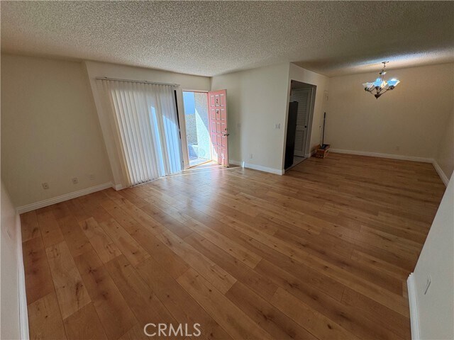 Foto del edificio - 118 N Cedar St