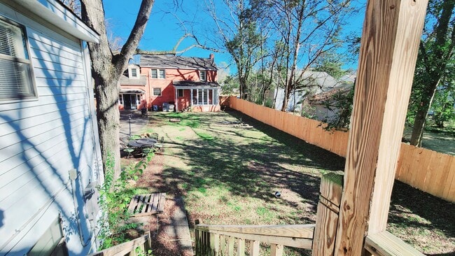 Building Photo - 3124 S Perry St