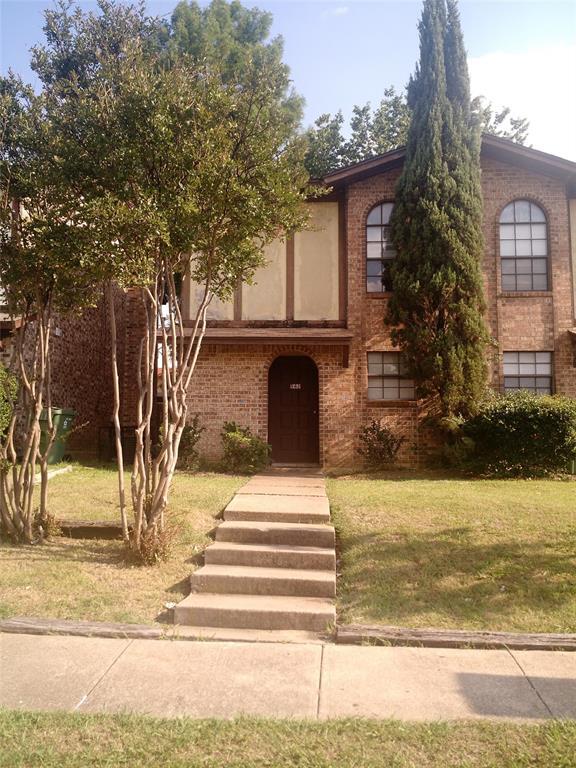 Primary Photo - 936 Southmoor Dr