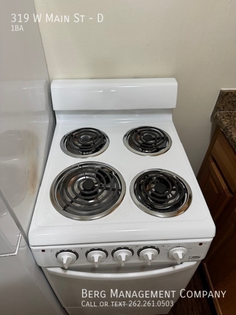 Foto del edificio - 319 W Main St