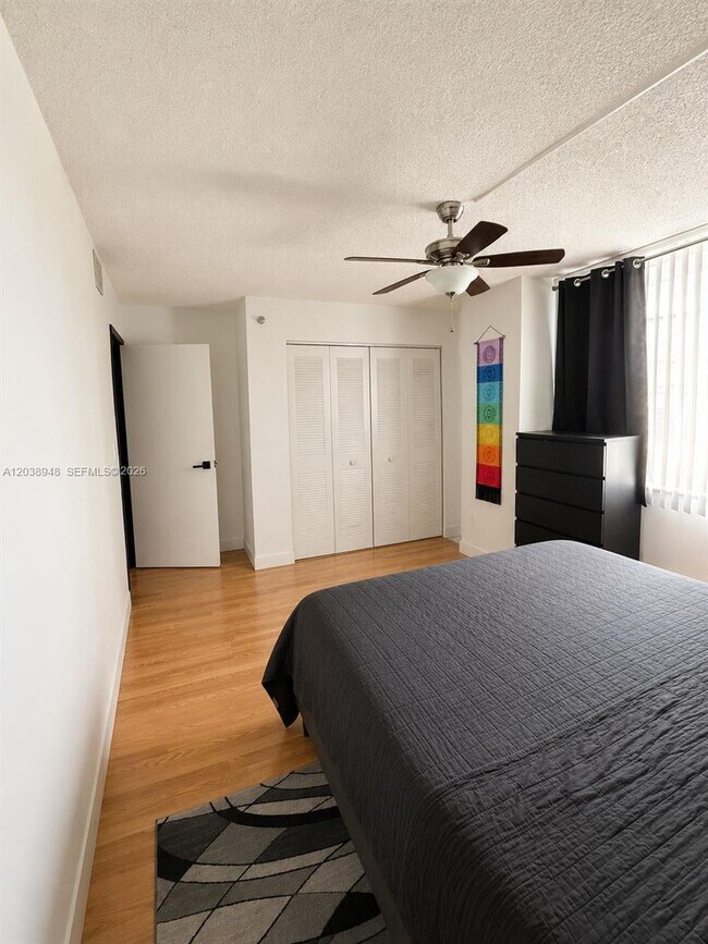 Foto del edificio - 800 N Miami Ave