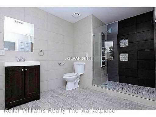 Building Photo - 2909 Whispering Wind Dr