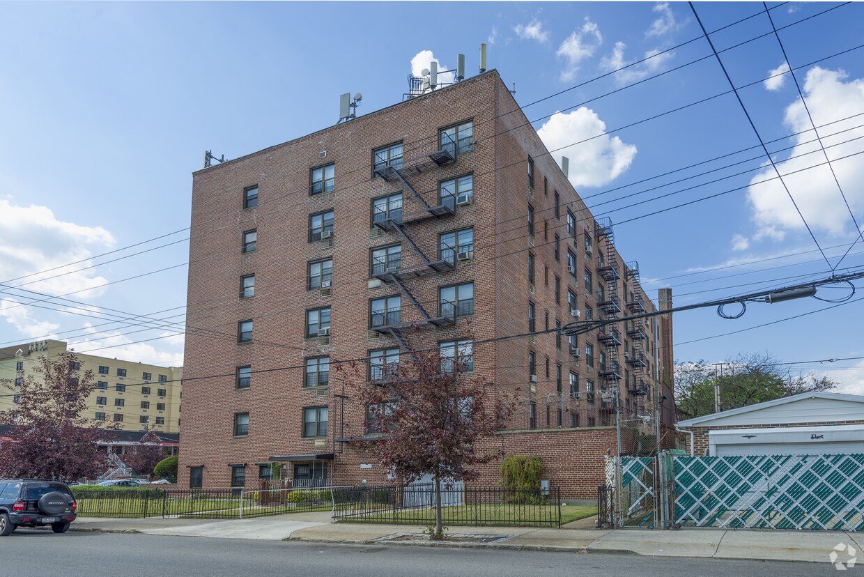 1177 E 98th St, Brooklyn, NY 11236 Apartments in Brooklyn, NY