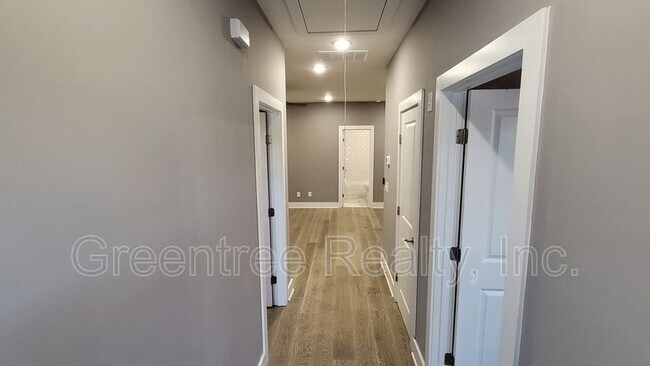 Foto del edificio - 1097 Sims St SW