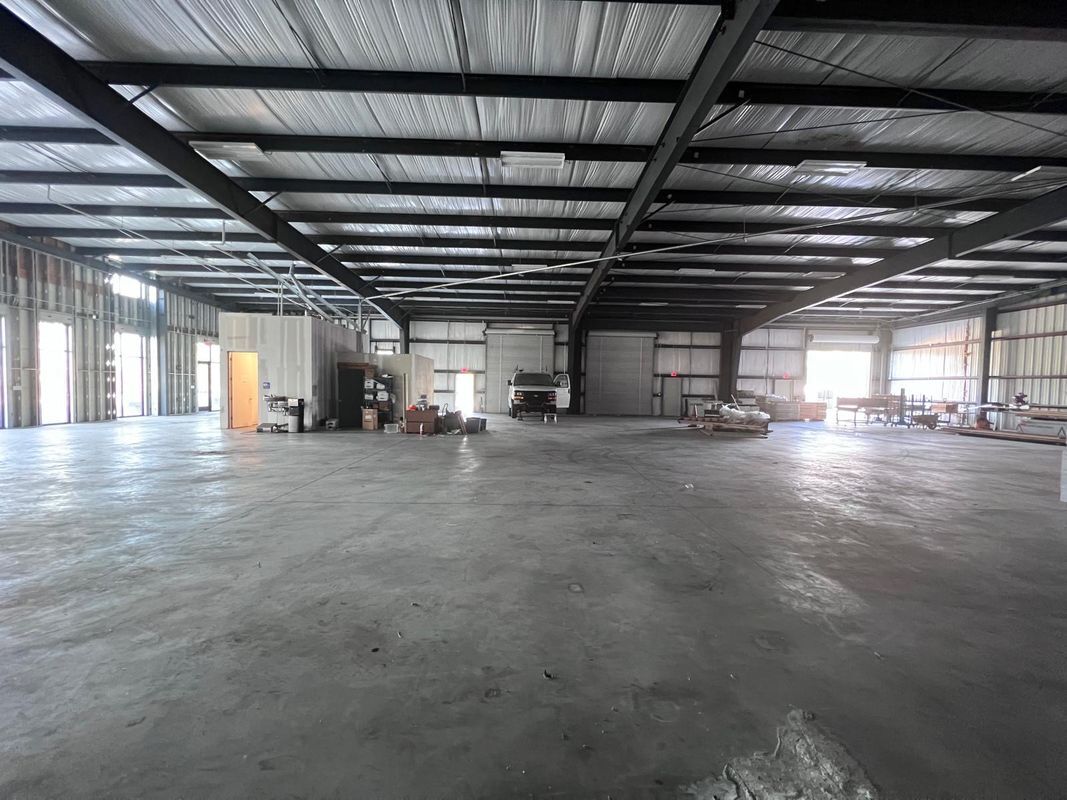 Foto del edificio - 6490 Wy Pt Blvd