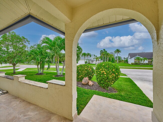 Building Photo - 1267 Summerwood Cir