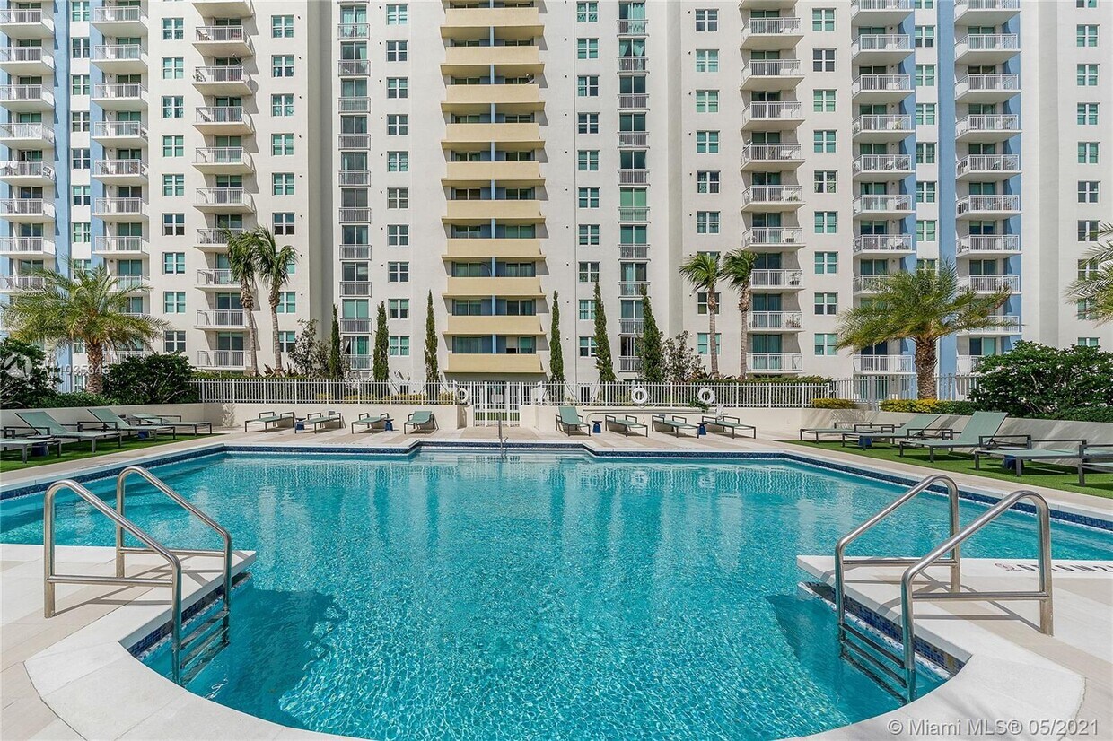 3000 Coral Way Unit 1103, Coral Gables, FL 33145 Condo for Rent in