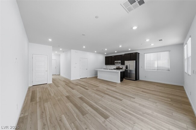 Building Photo - 1752 Strada Nathan