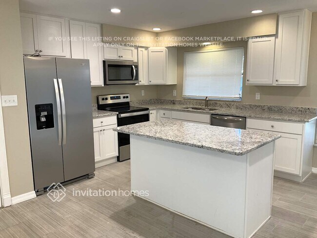 Foto del edificio - 138 SW 48th Terrace