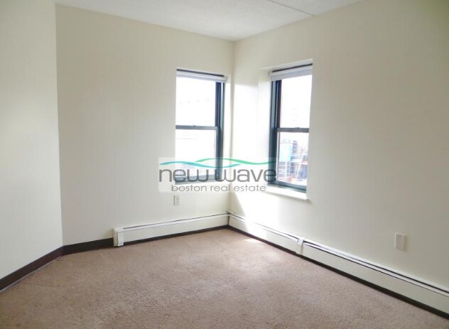Building Photo - 405 Massachusetts Ave