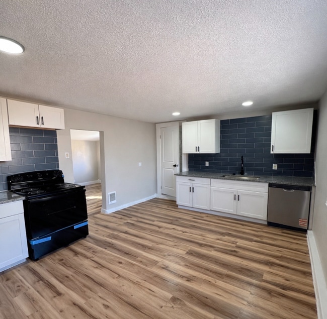 Foto del edificio - 1506 Palmer Ave