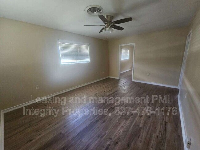 Foto del edificio - 204 N Millet Ave