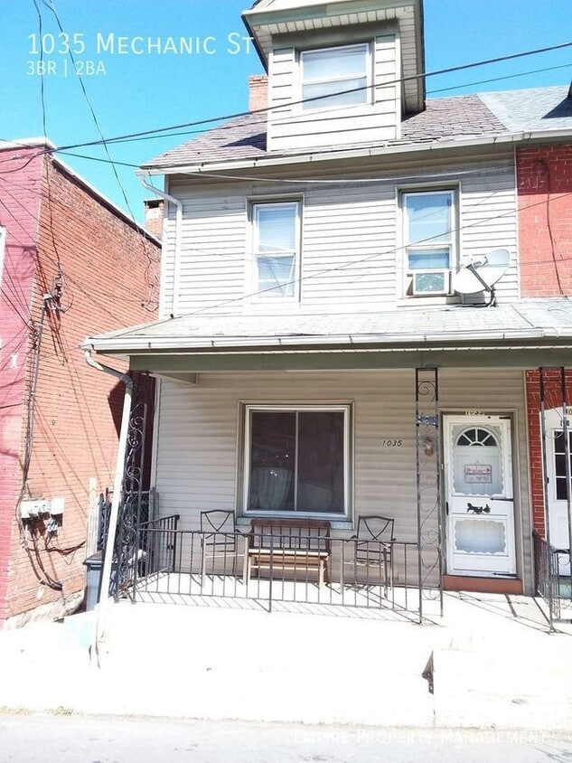 3 Bedroom/ 2 bathroom House in Bethlehem!! House for Rent in Bethlehem, PA