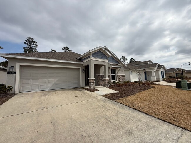 Foto del edificio - Beautiful 3 bedroom 2 bathroom home