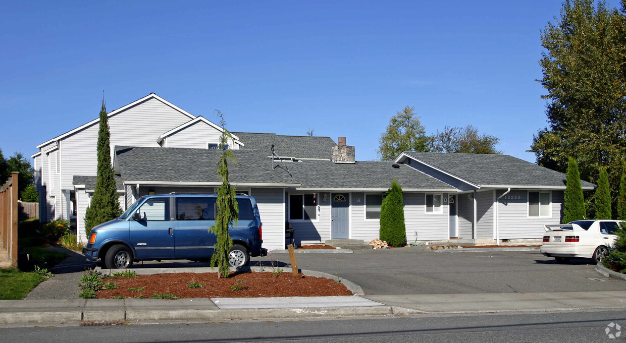 Foto principal - 12220 E Gibson Rd