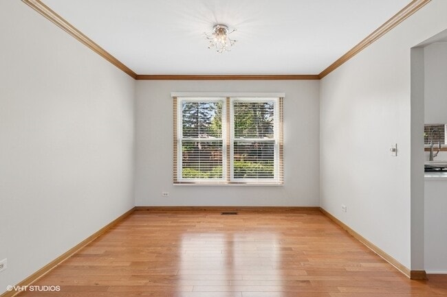 Building Photo - 970 Amberwood Cir