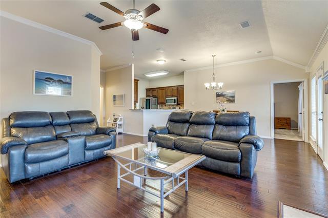 Building Photo - 9125 Autumn Falls Dr